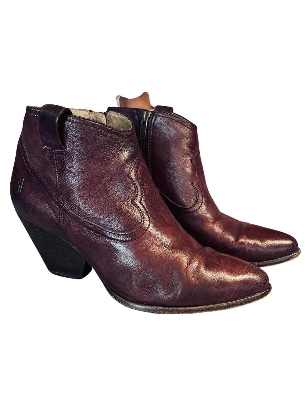 Frye Women’s Sz 8.5 Frye Reina Leather Western Ankle Boots Eggplant Pointed Toe